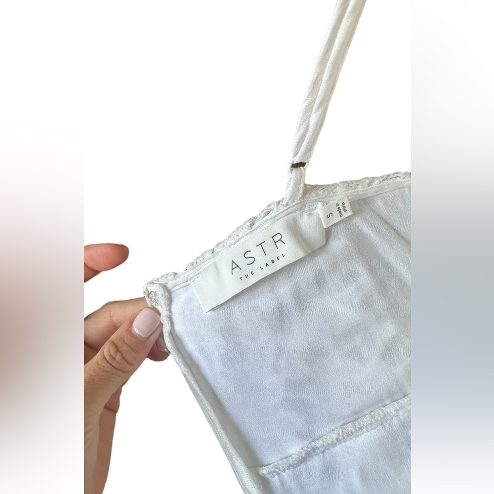 White Eyelet dress by AQUA size S - Picture 9 of 11
